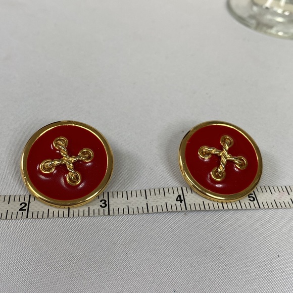 Vintage Goldtone and red disc button design earrings - Picture 4 of 6